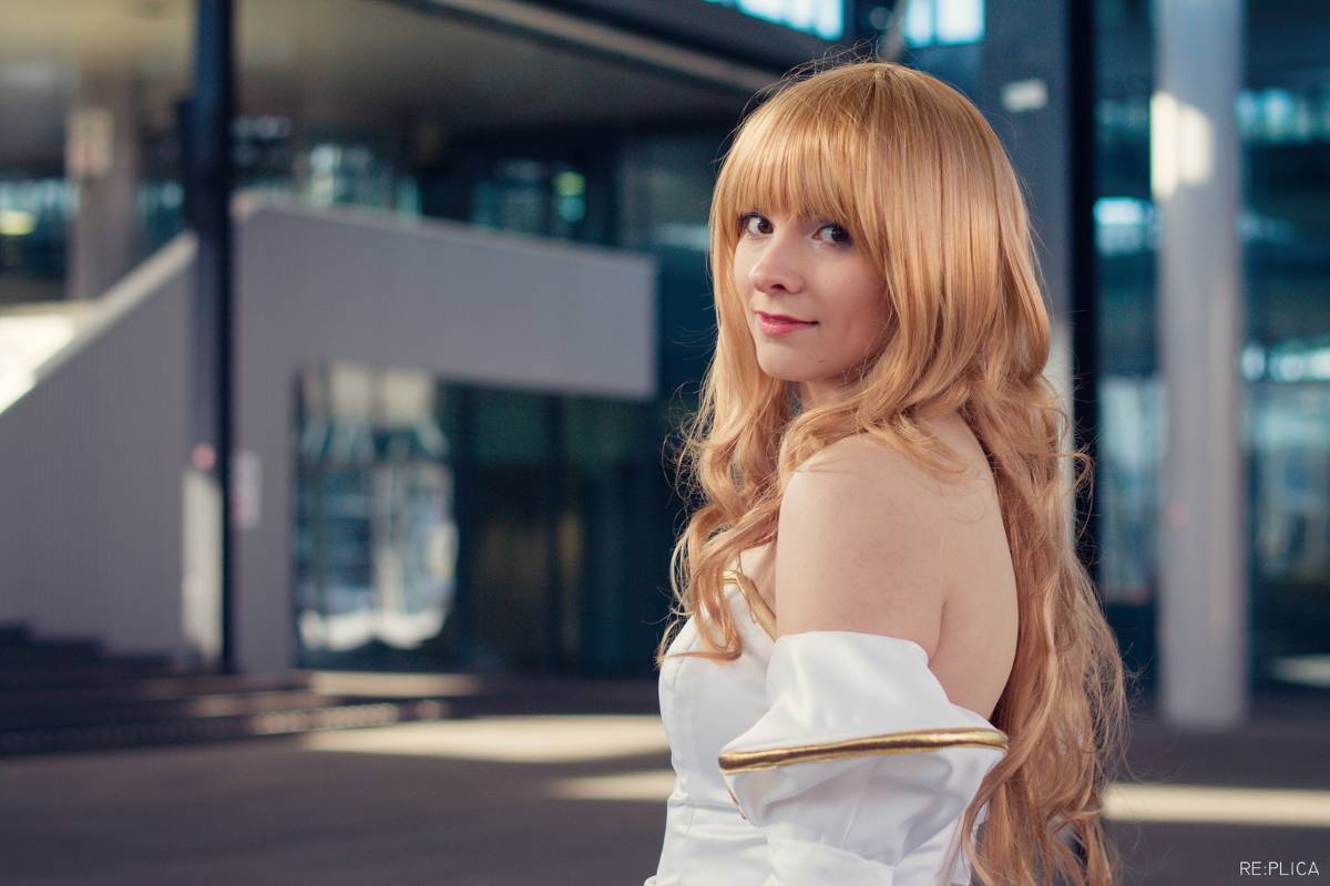 "Tian Yue Ji" Alquit's Millennium City Princess c o s p l a y