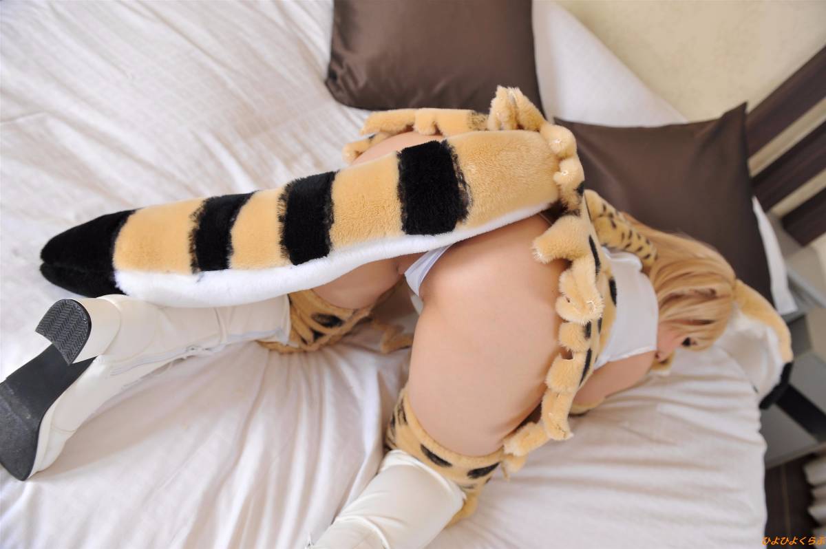 [Hiyohii Love] Bộ sưu tập ảnh của các tư thế khiêu dâm của Serval-Chan