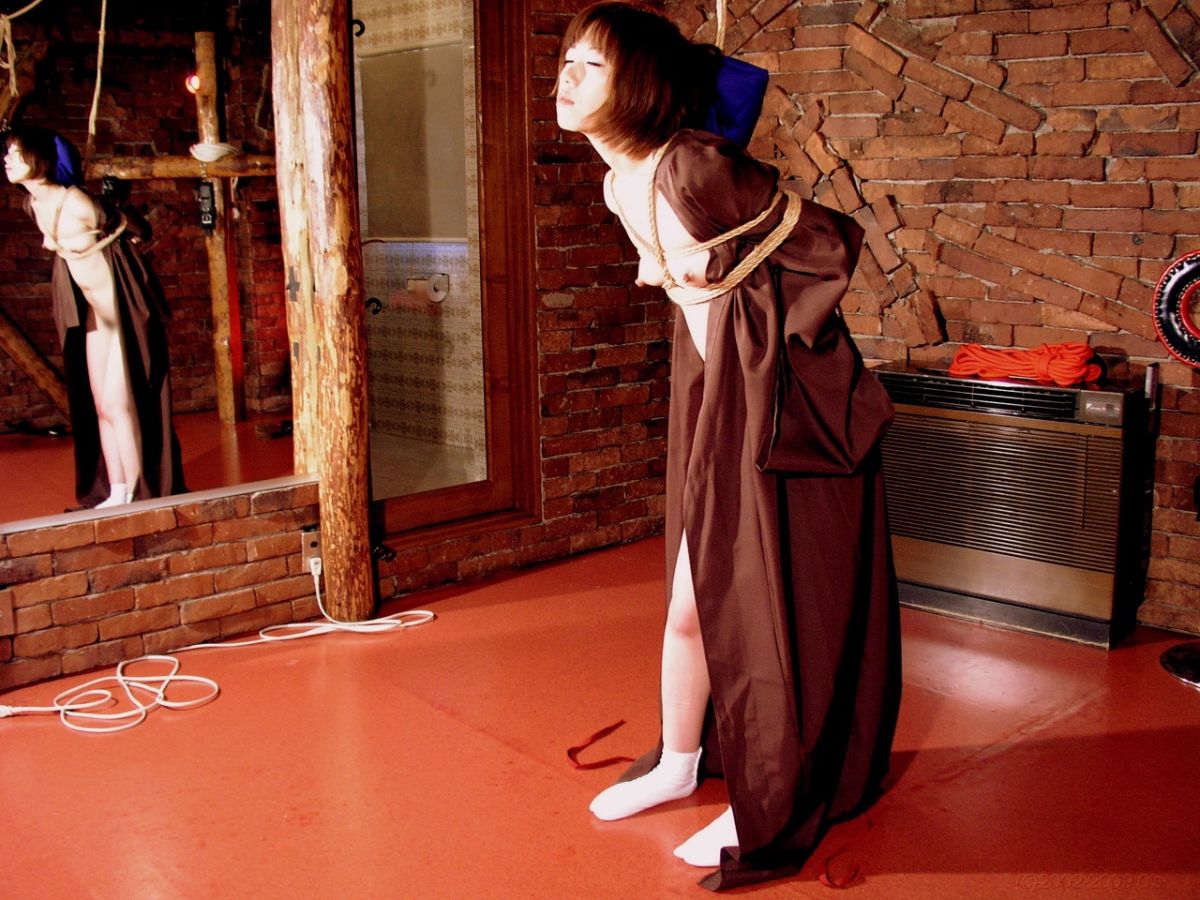 [C's] 02 Jade Amber (Tsukihime) - Ririko