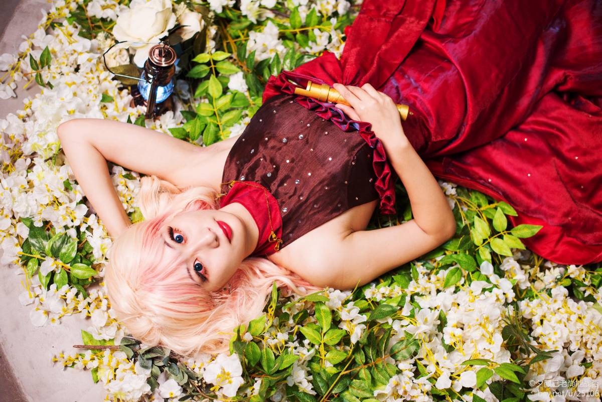 "Pháo đài Shirman f" Shirley Lu Diamond Crack Red Edition C O S P L A Y