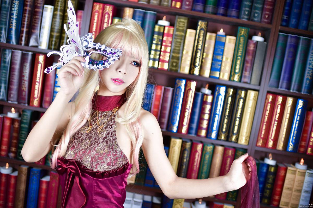 "Pháo đài Shirman f" Shirley Lu Diamond Crack Red Edition C O S P L A Y