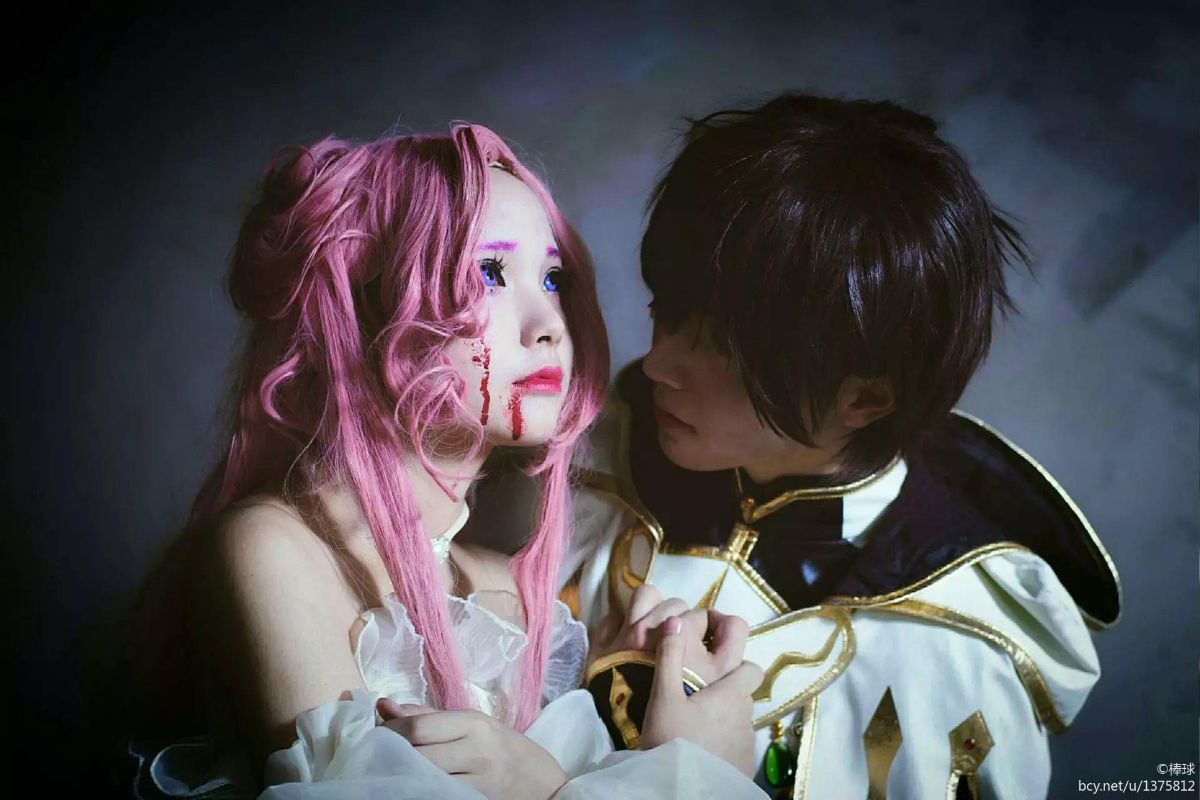 "The Lelouch nổi loạn" Sức mạnh của trái tim và tâm hồn ~ Euphemia x Shumu Suzaku C o s p l a y