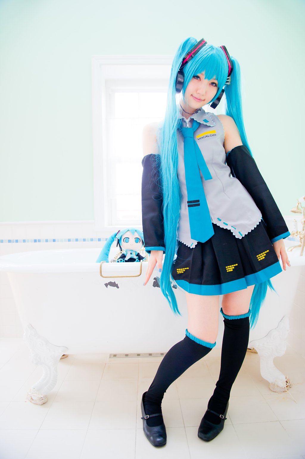 Vocaloid - Hatsne Mikplay bằng cách đến