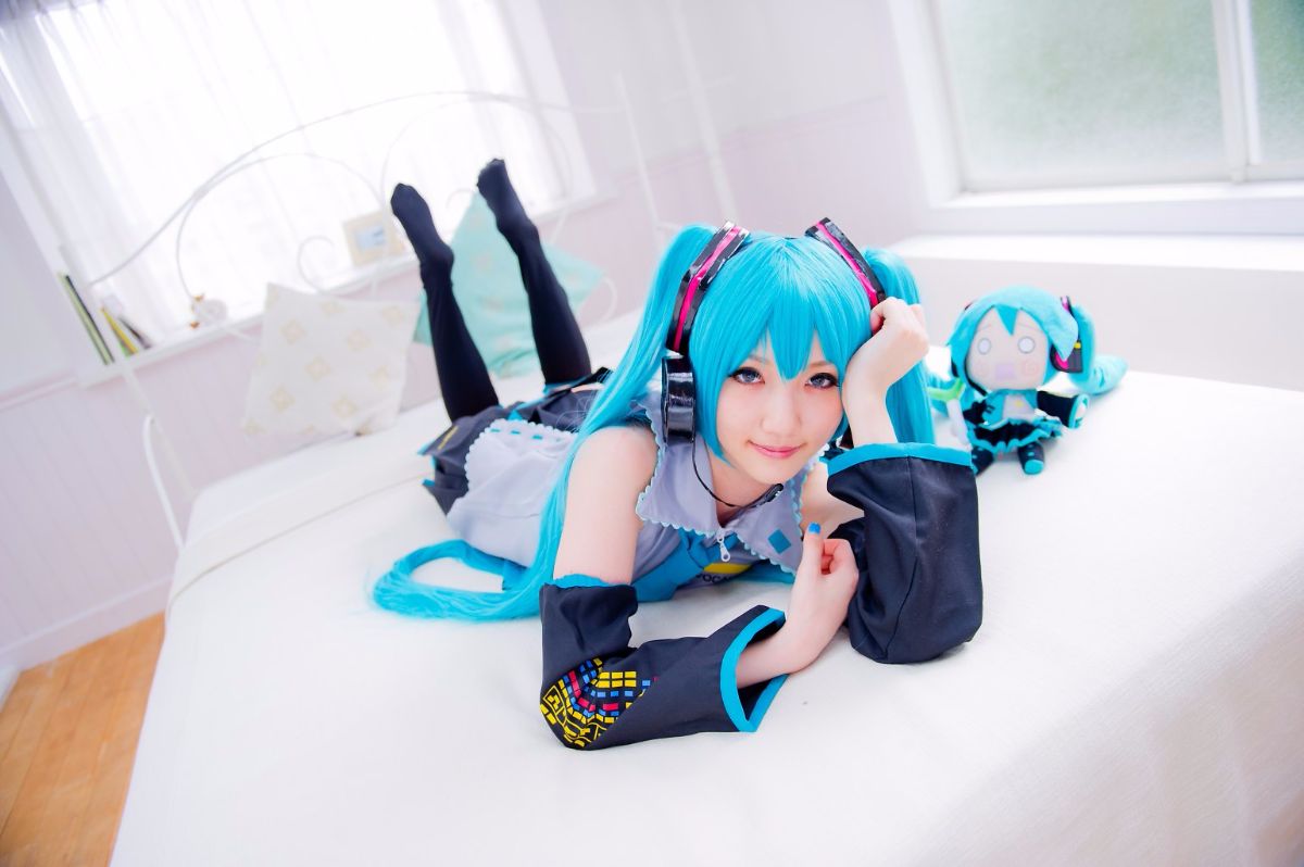 Vocaloid - Hatsne Mikplay bằng cách đến