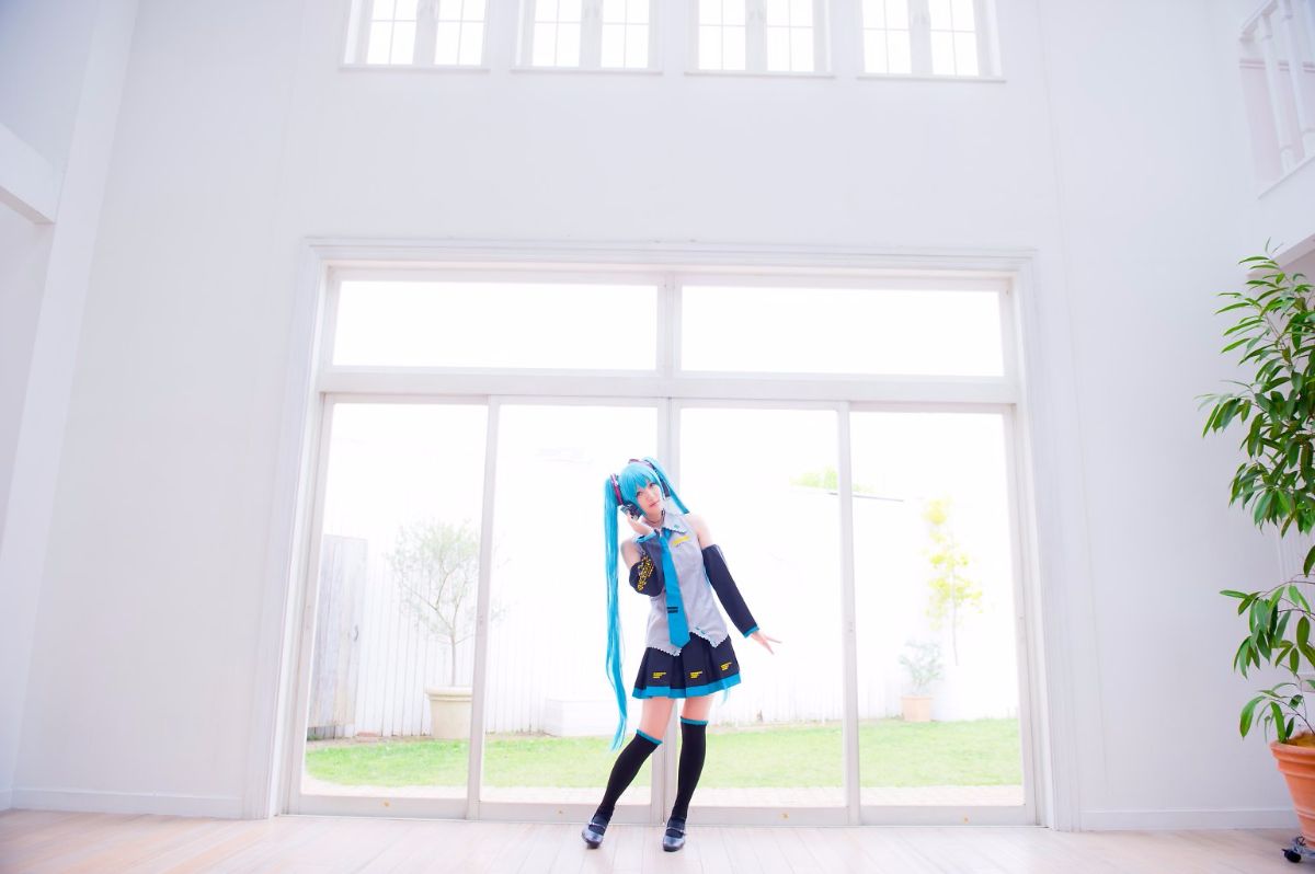 Vocaloid - Hatsne Mikplay bằng cách đến