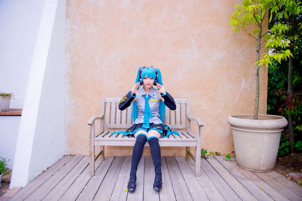 Vocaloid - Hatsne Mikplay bằng cách đến