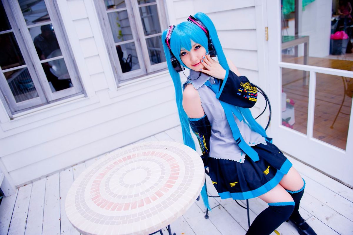 Vocaloid - Hatsne Mikplay bằng cách đến