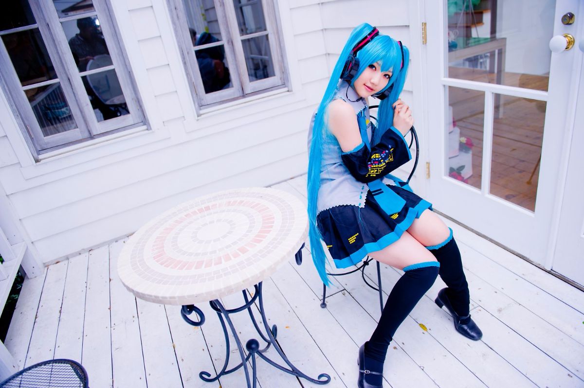 Vocaloid - Hatsne Mikplay bằng cách đến