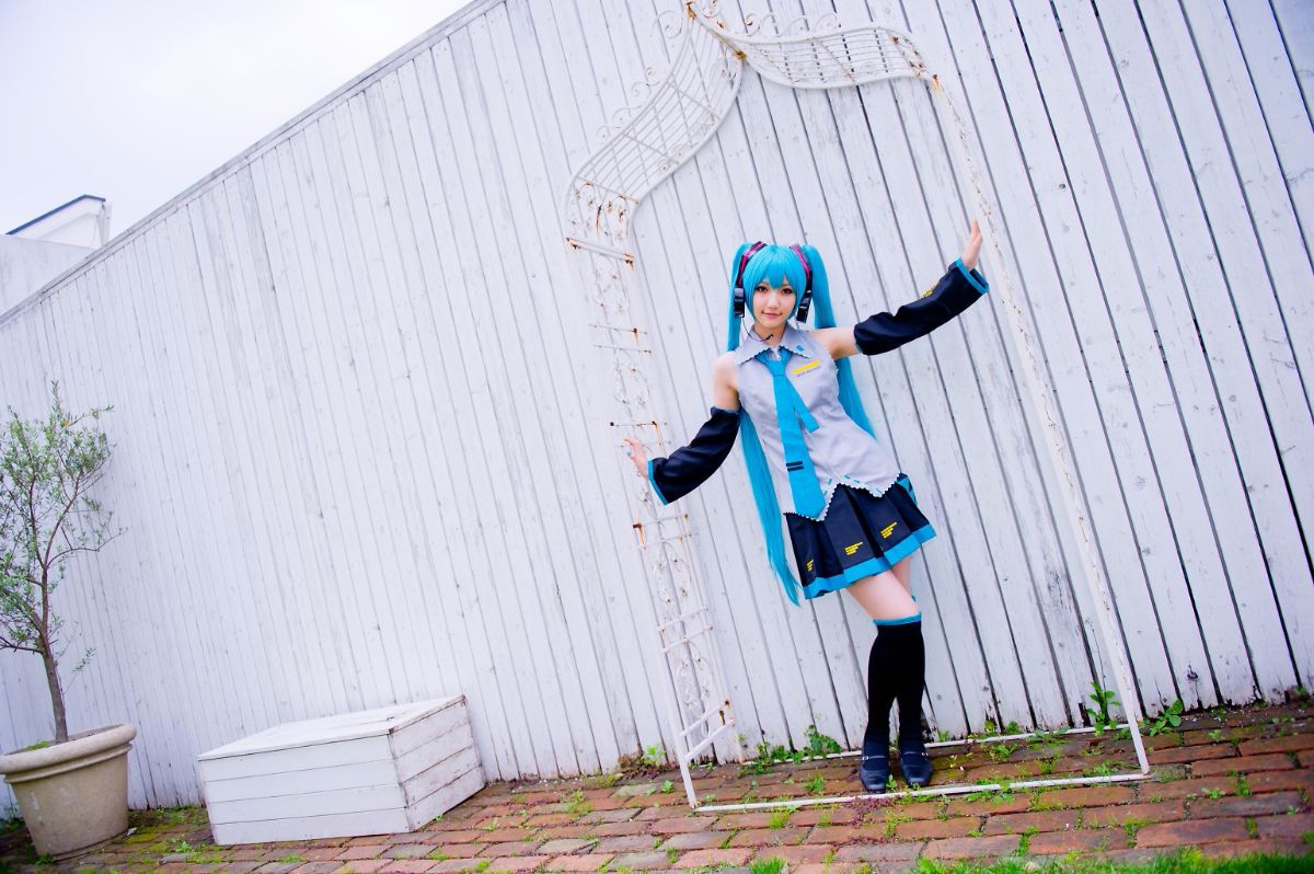 Vocaloid - Hatsne Mikplay bằng cách đến