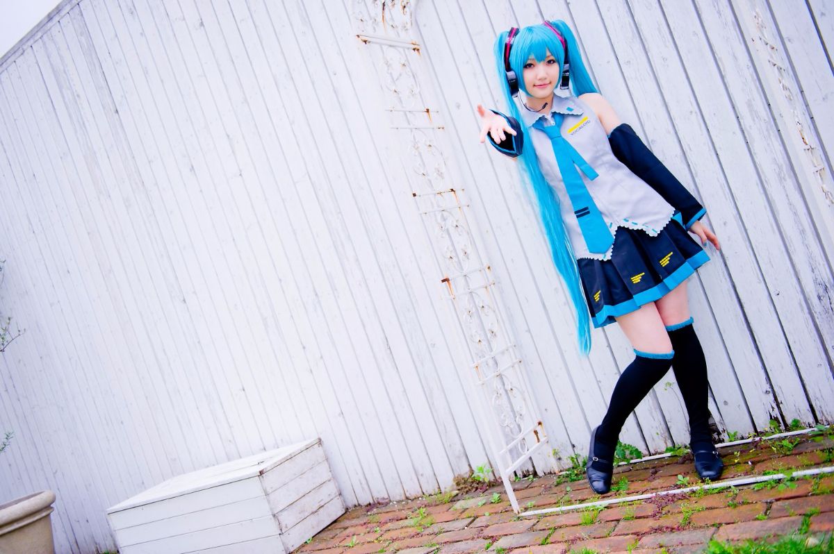 Vocaloid - Hatsne Mikplay bằng cách đến