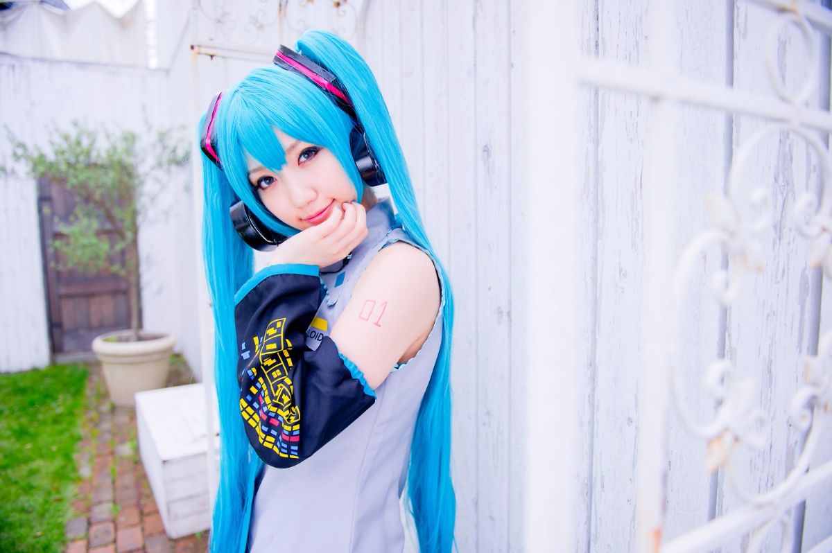 Vocaloid - Hatsne Mikplay bằng cách đến