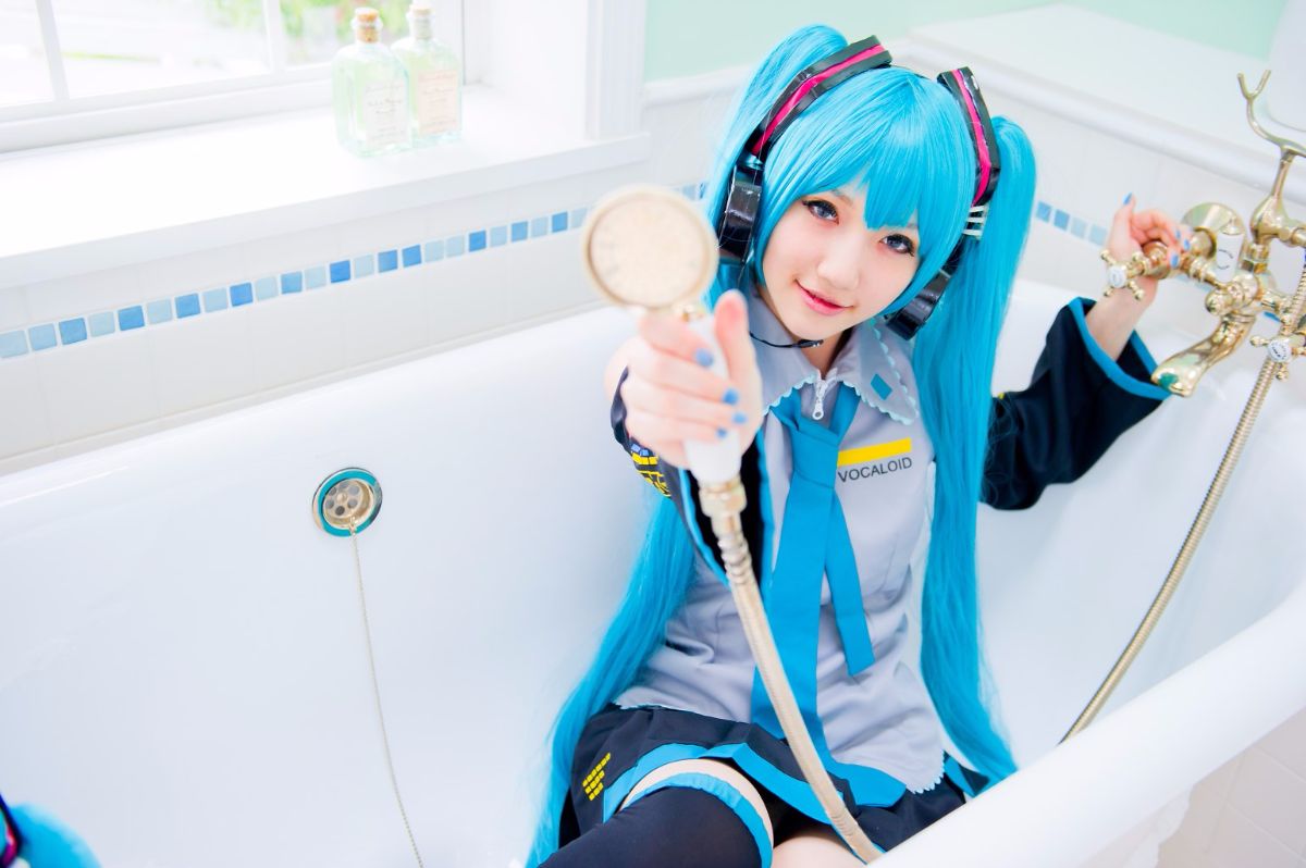 Vocaloid - Hatsne Mikplay bằng cách đến