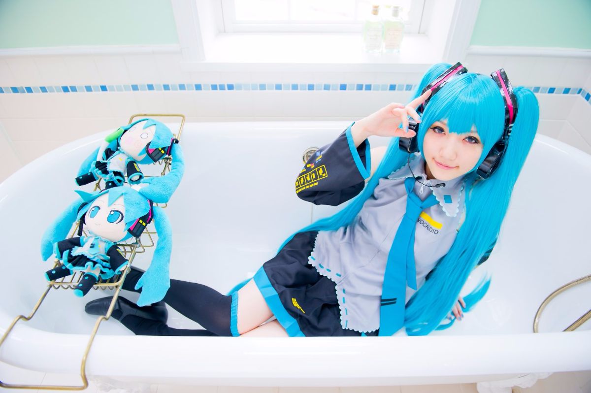 Vocaloid - Hatsne Mikplay bằng cách đến