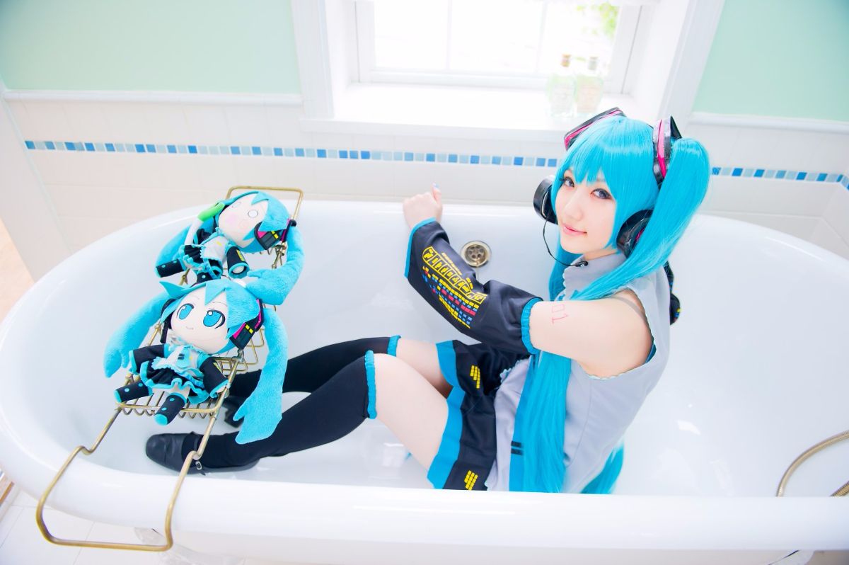 Vocaloid - Hatsne Mikplay bằng cách đến