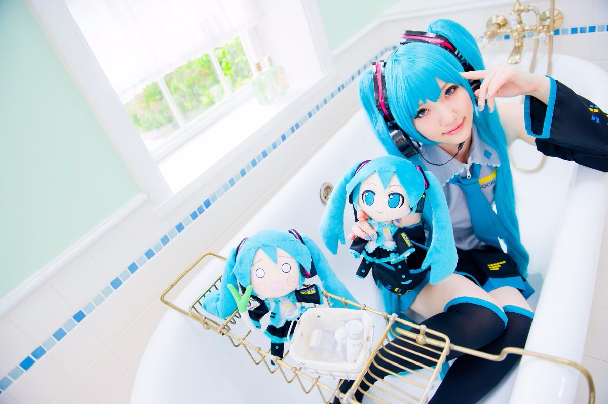 Vocaloid - Hatsne Mikplay bằng cách đến