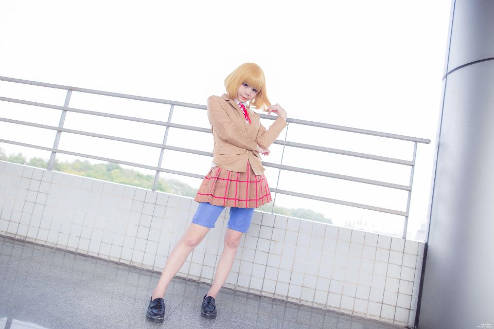 Hoa Midorikawa của Học viện Nhà tù