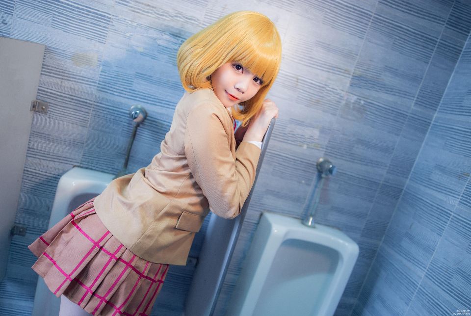 Hoa Midorikawa của Học viện Nhà tù