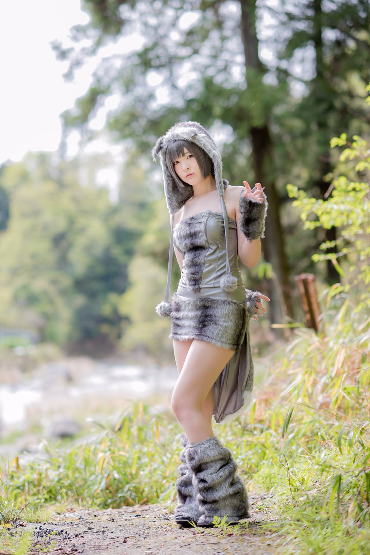 [Paw Paw Ayato] Yatozuki và Wolf (Mui xe nhỏ màu đỏ)