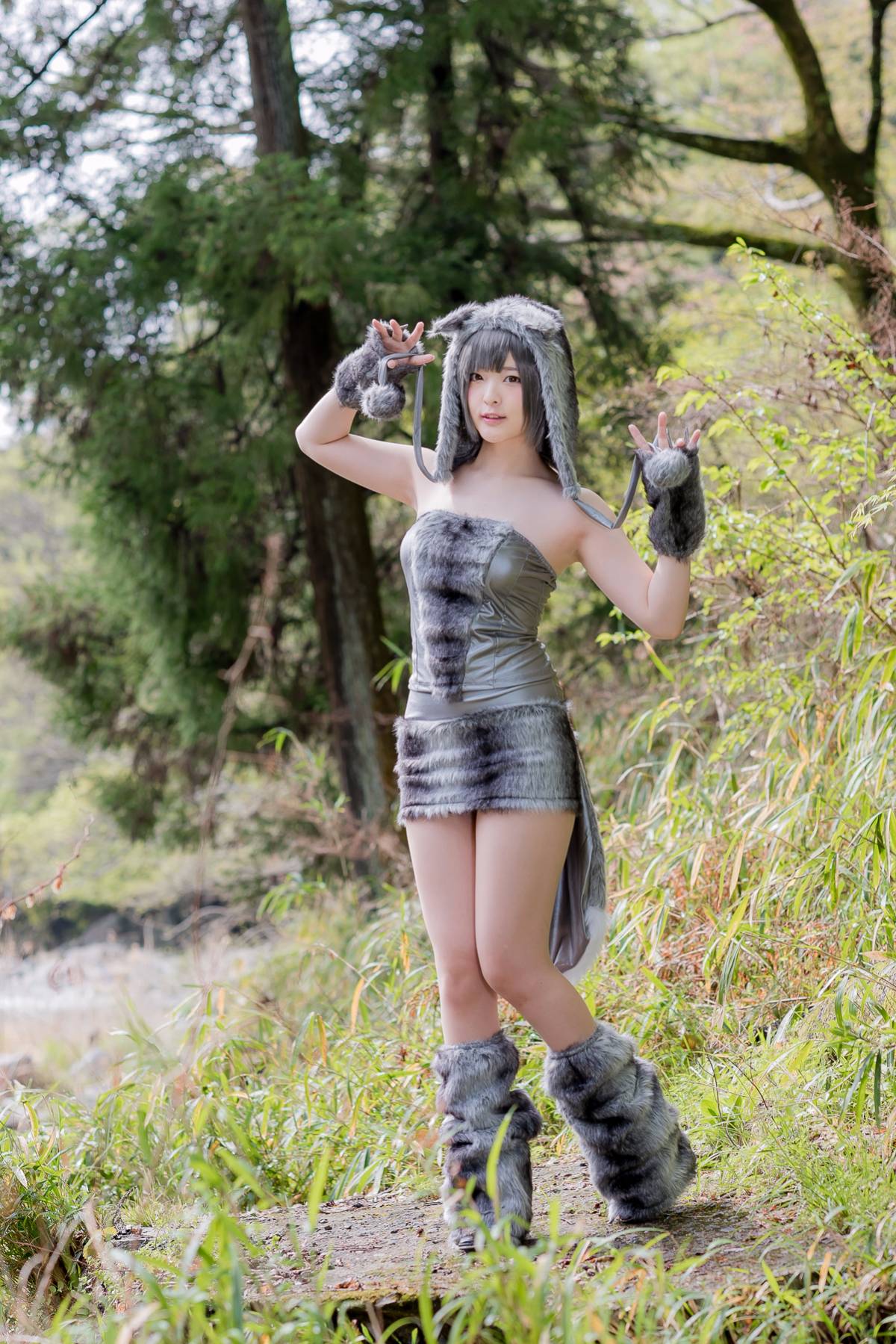 [Paw Paw Ayato] Yatozuki và Wolf (Mui xe nhỏ màu đỏ)