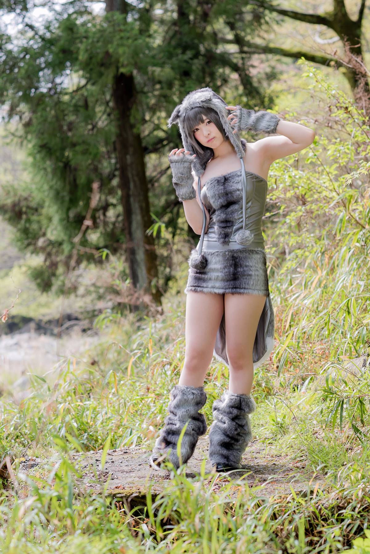 [Paw Paw Ayato] Yatozuki và Wolf (Mui xe nhỏ màu đỏ)