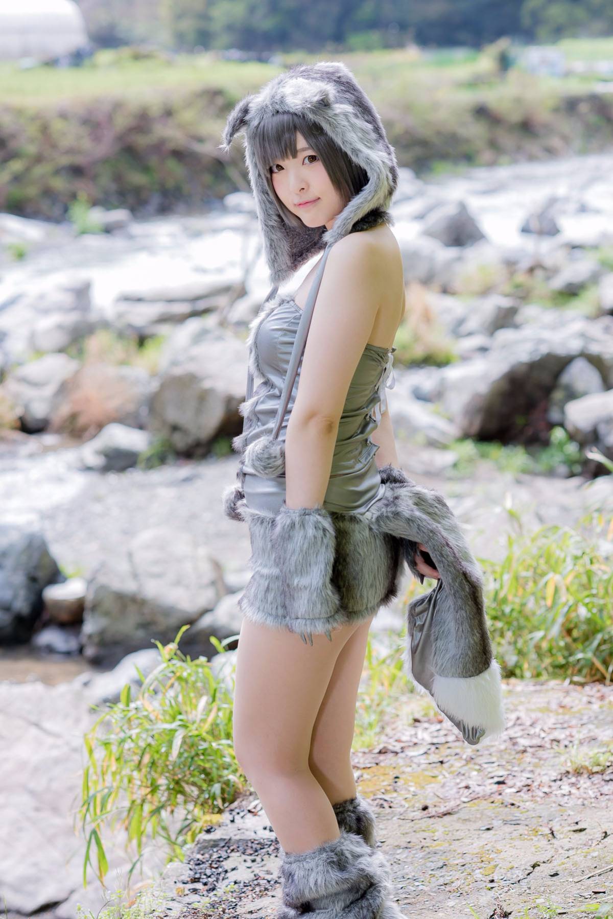 [Paw Paw Ayato] Yatozuki và Wolf (Mui xe nhỏ màu đỏ)