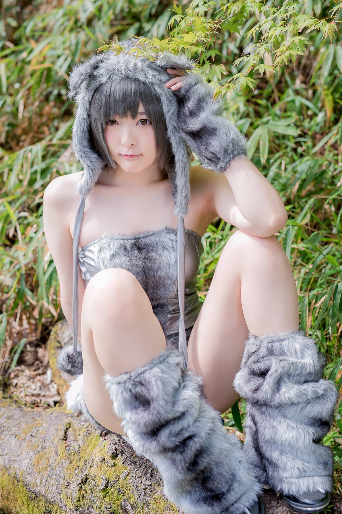 [Paw Paw Ayato] Yatozuki và Wolf (Mui xe nhỏ màu đỏ)