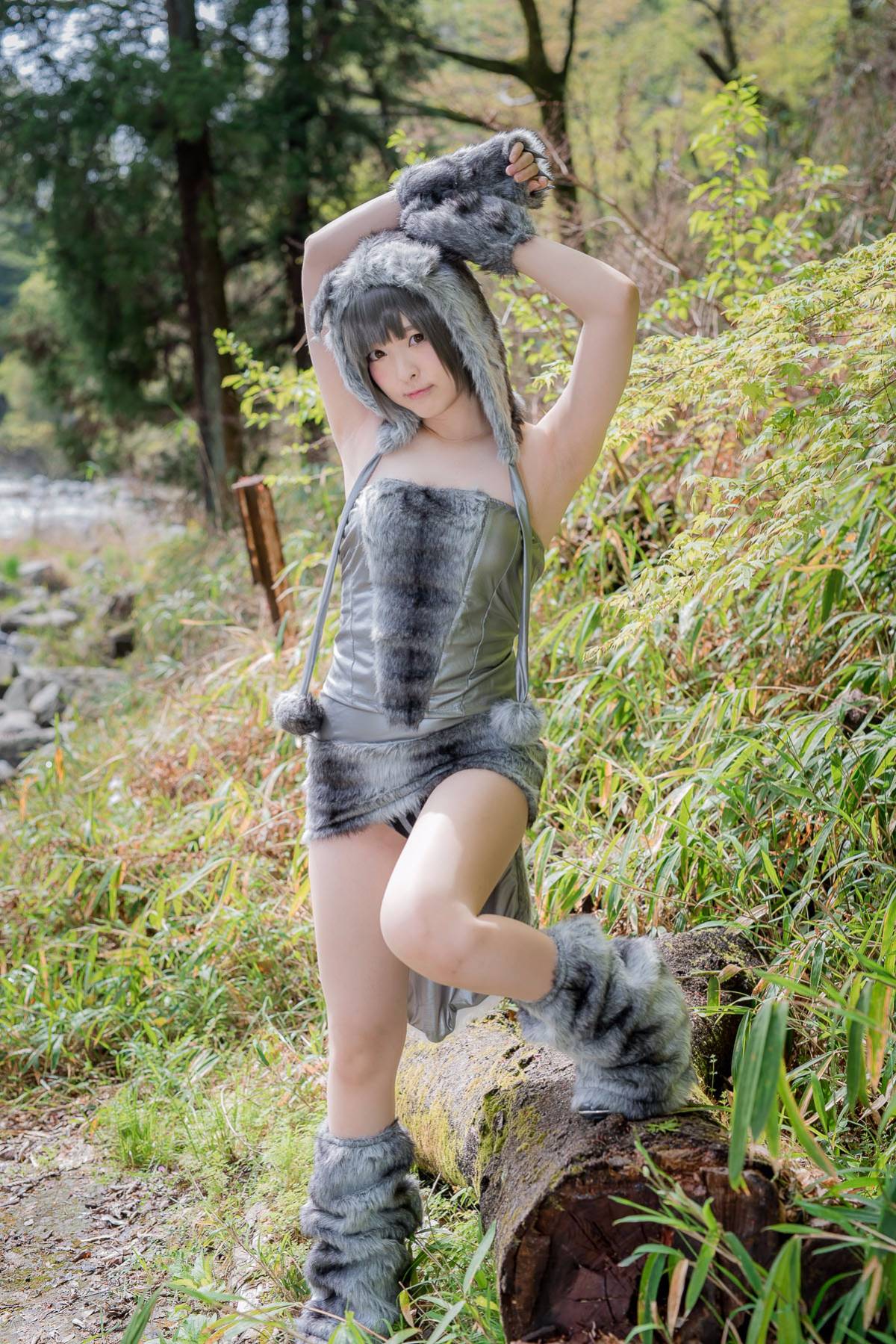 [Paw Paw Ayato] Yatozuki và Wolf (Mui xe nhỏ màu đỏ)