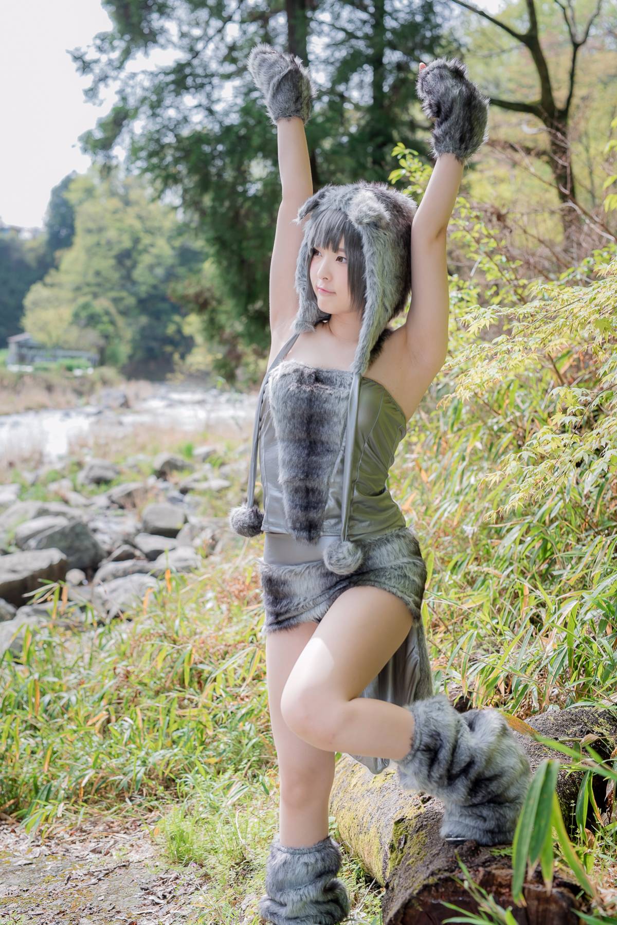 [Paw Paw Ayato] Yatozuki và Wolf (Mui xe nhỏ màu đỏ)