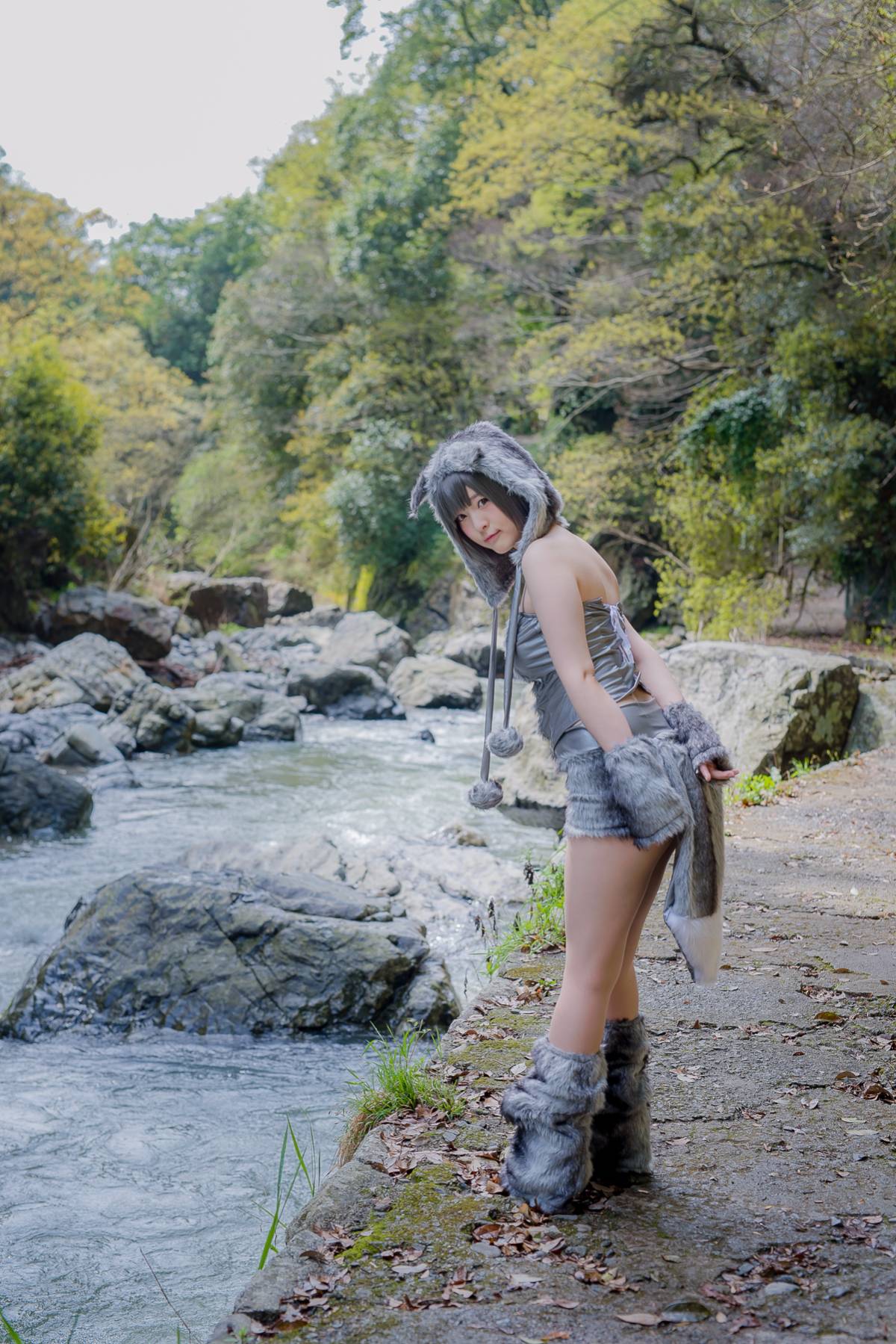 [Paw Paw Ayato] Yatozuki và Wolf (Mui xe nhỏ màu đỏ)