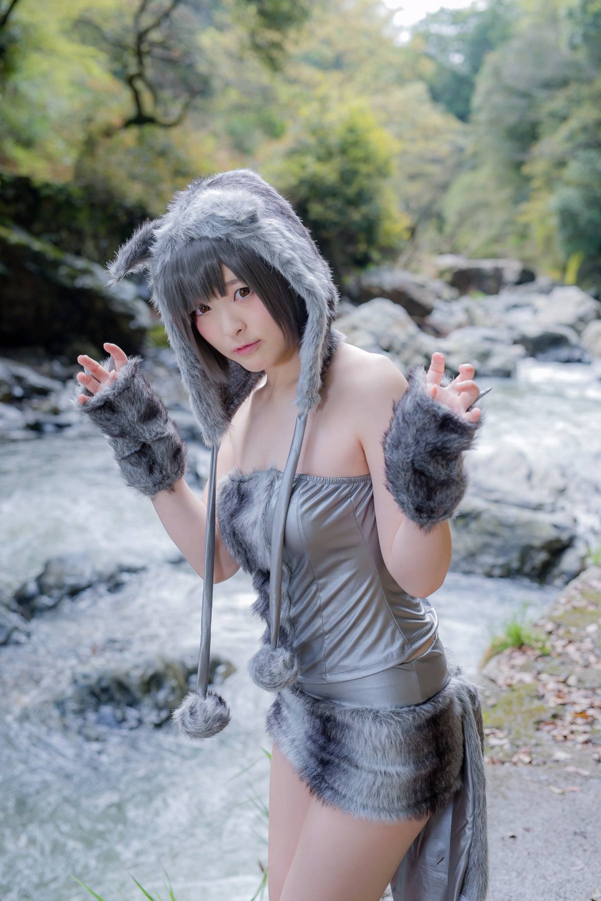 [Paw Paw Ayato] Yatozuki và Wolf (Mui xe nhỏ màu đỏ)