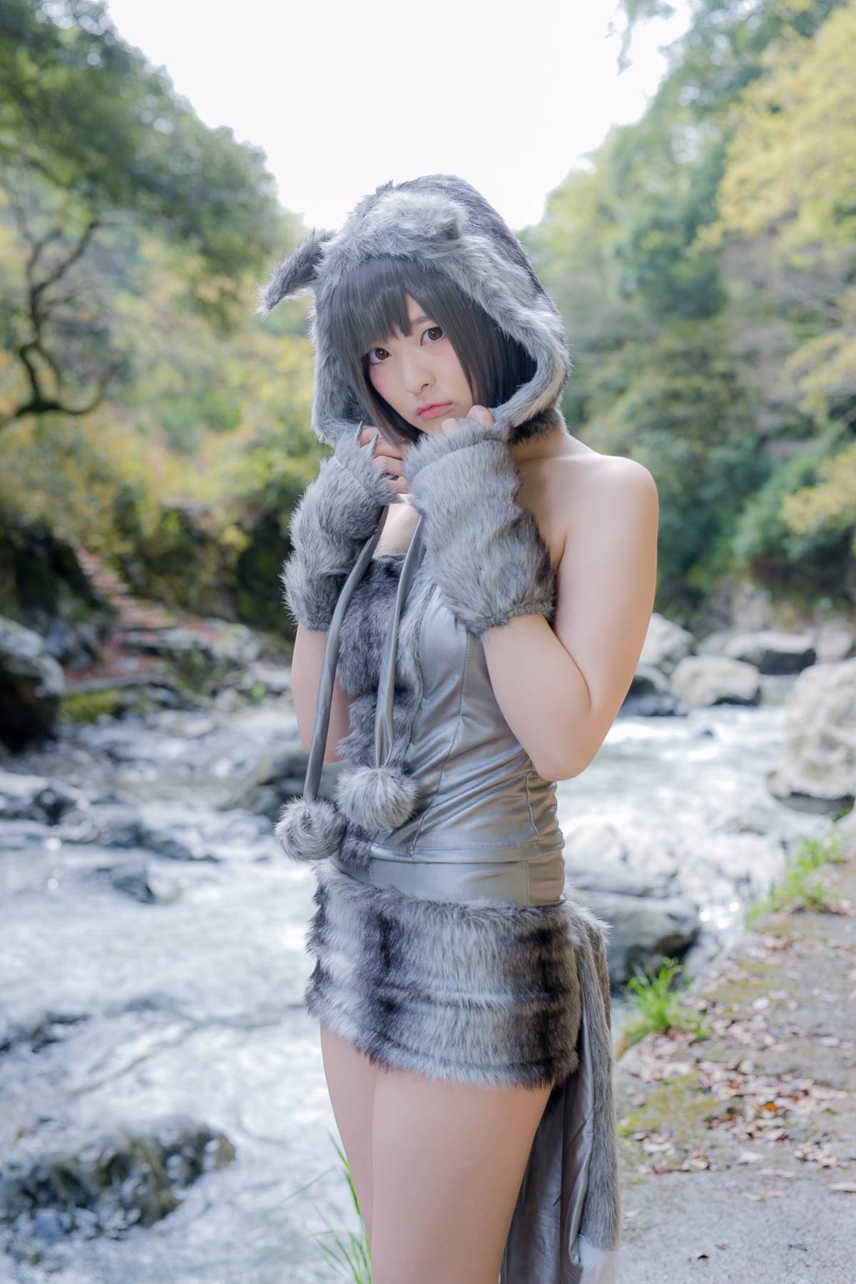 [Paw Paw Ayato] Yatozuki và Wolf (Mui xe nhỏ màu đỏ)