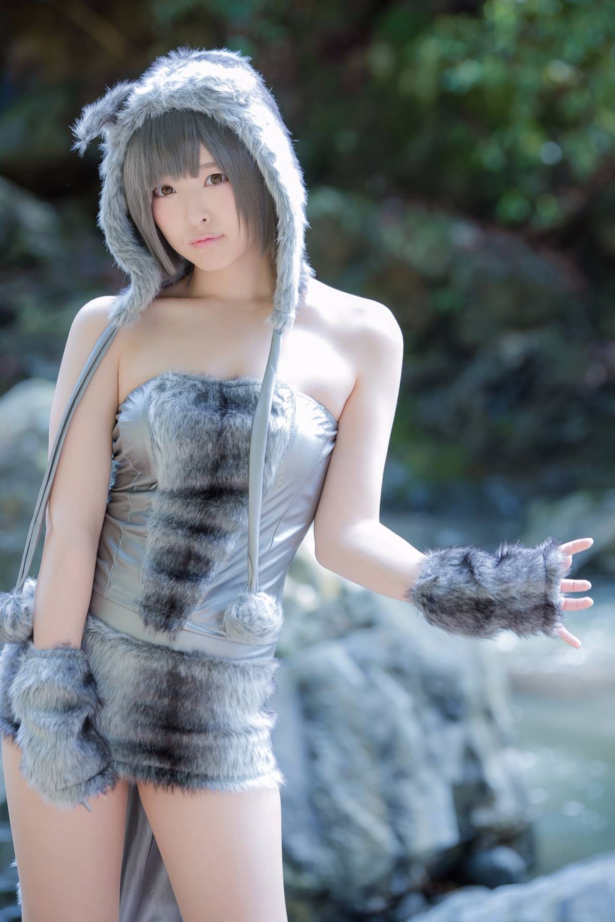 [Paw Paw Ayato] Yatozuki và Wolf (Mui xe nhỏ màu đỏ)