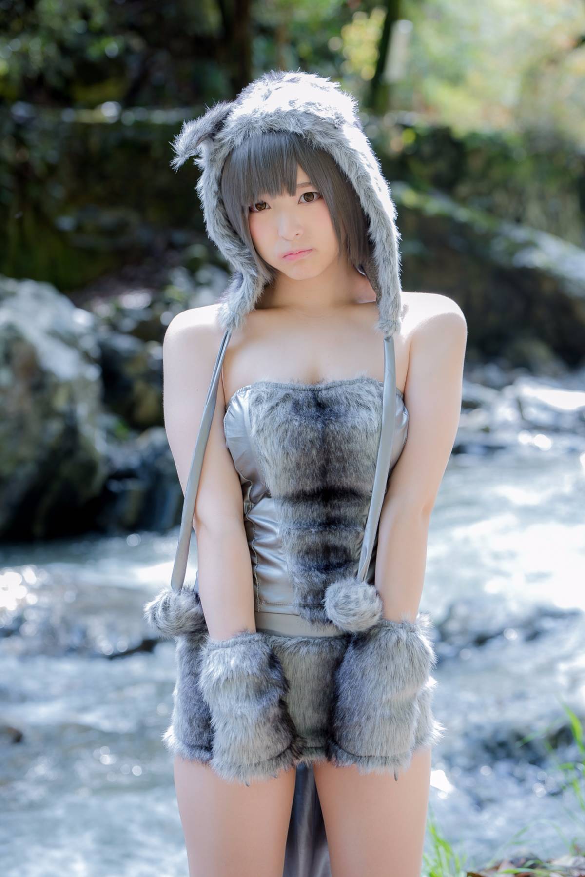 [Paw Paw Ayato] Yatozuki và Wolf (Mui xe nhỏ màu đỏ)