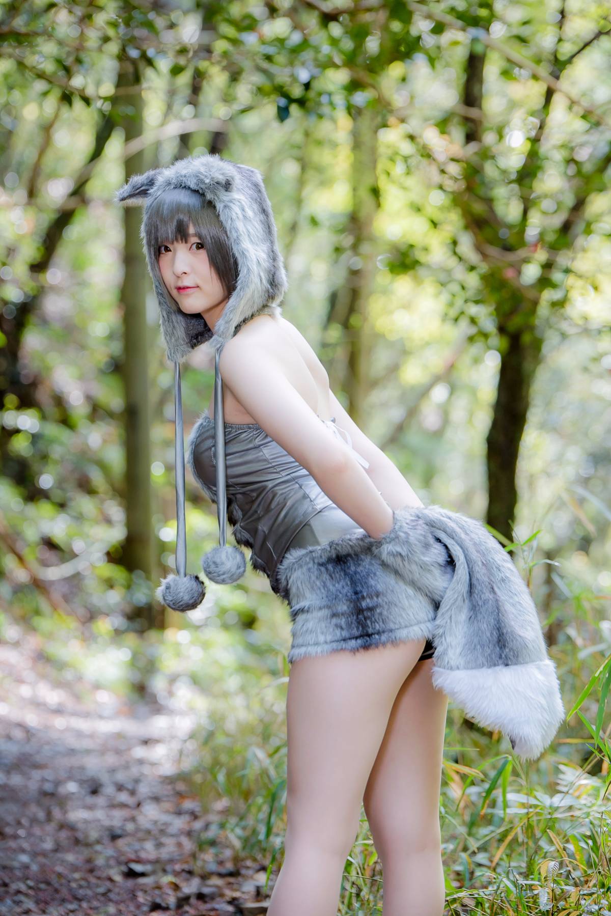 [Paw Paw Ayato] Yatozuki và Wolf (Mui xe nhỏ màu đỏ)