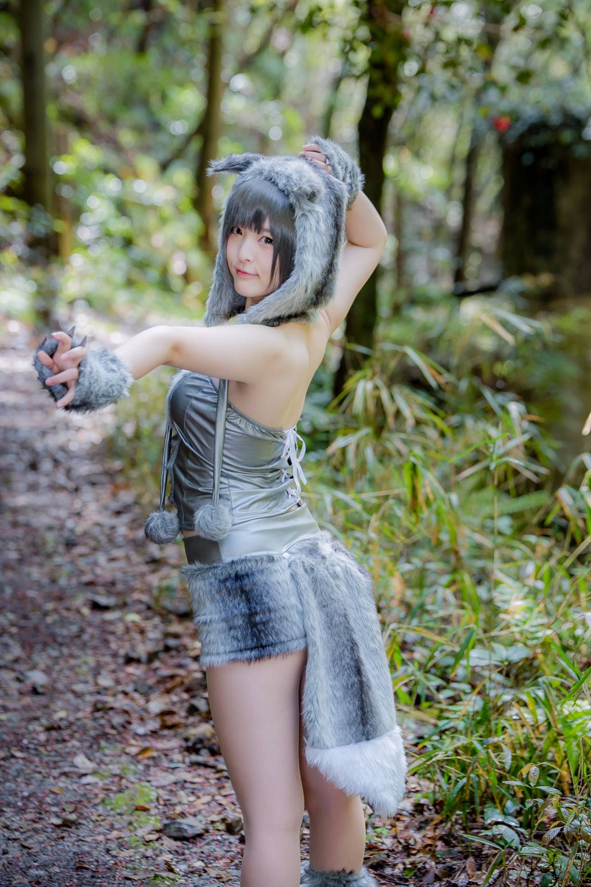 [Paw Paw Ayato] Yatozuki và Wolf (Mui xe nhỏ màu đỏ)