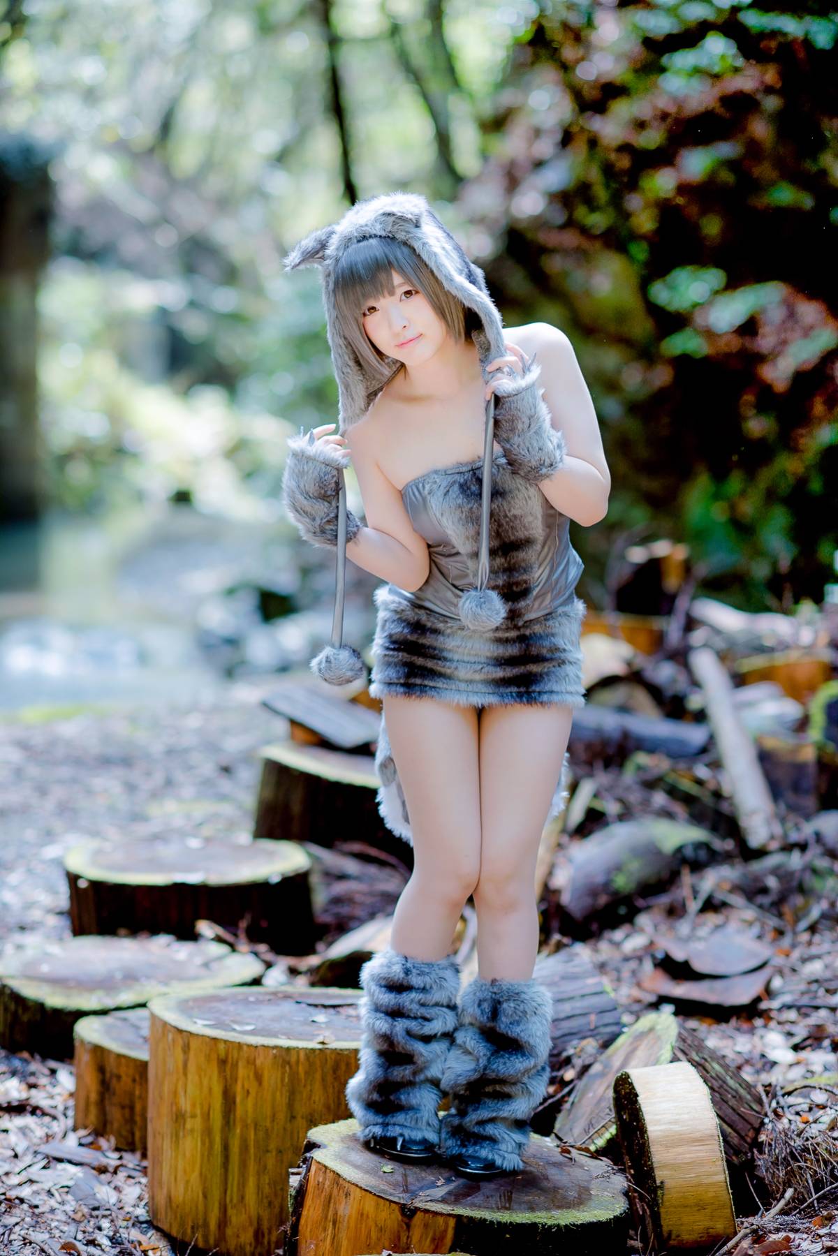 [Paw Paw Ayato] Yatozuki và Wolf (Mui xe nhỏ màu đỏ)