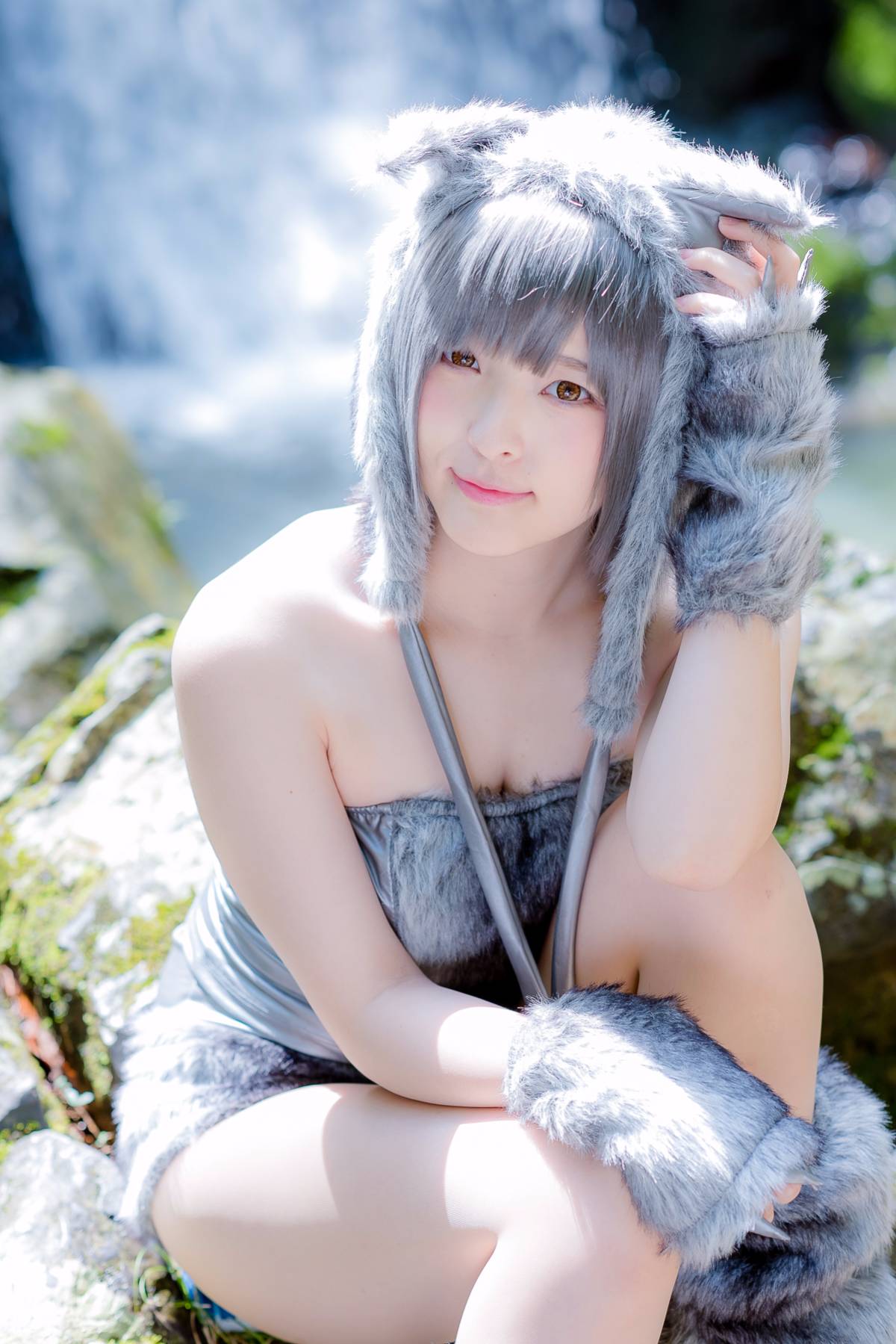 [Paw Paw Ayato] Yatozuki và Wolf (Mui xe nhỏ màu đỏ)