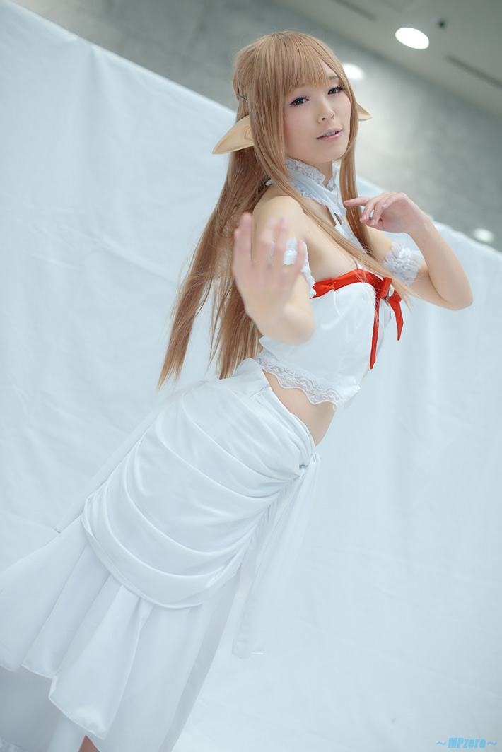Sword Art Online - Cosplay Asuna của Akitsu Honoka