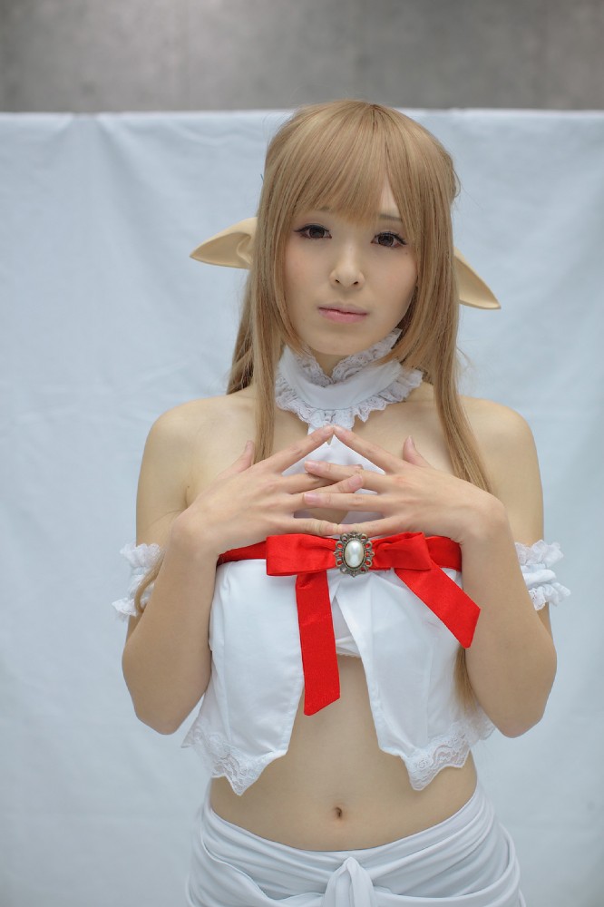 Sword Art Online - Cosplay Asuna của Akitsu Honoka