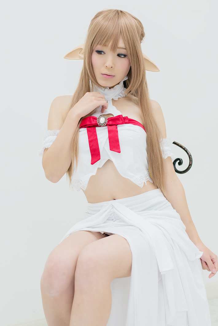 Sword Art Online - Cosplay Asuna của Akitsu Honoka