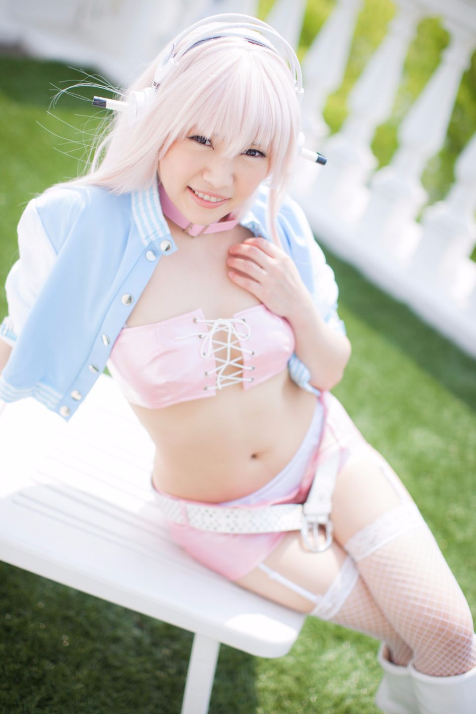Soni Pie Bondage Ver