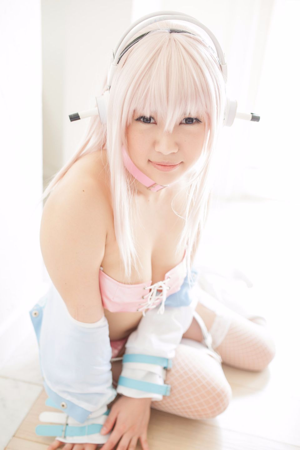 Soni Pie Bondage Ver