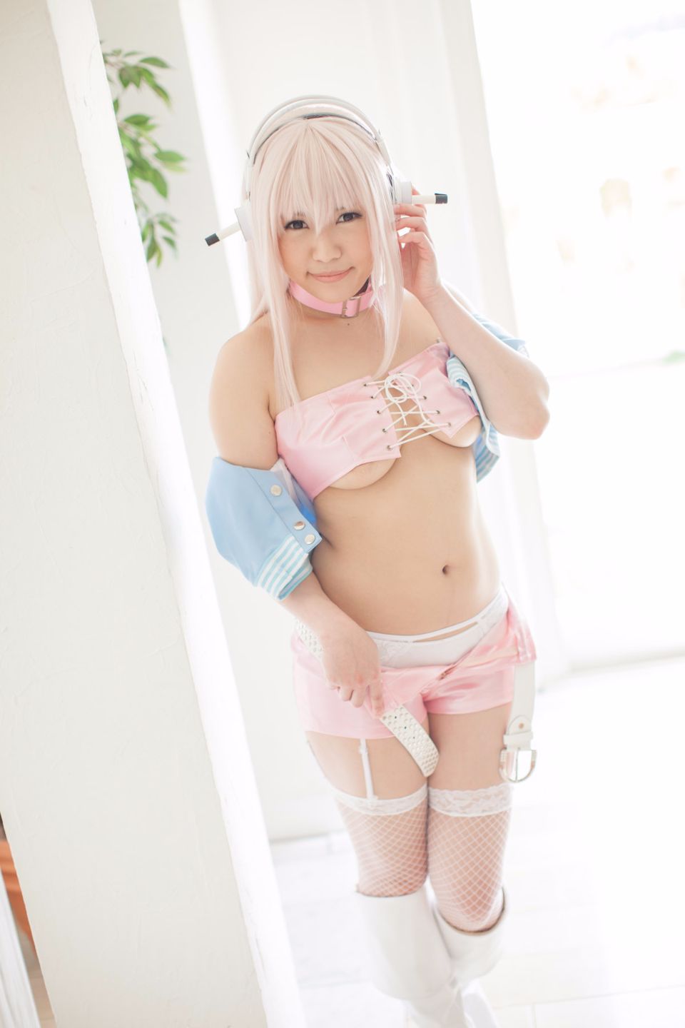 Soni Pie Bondage Ver