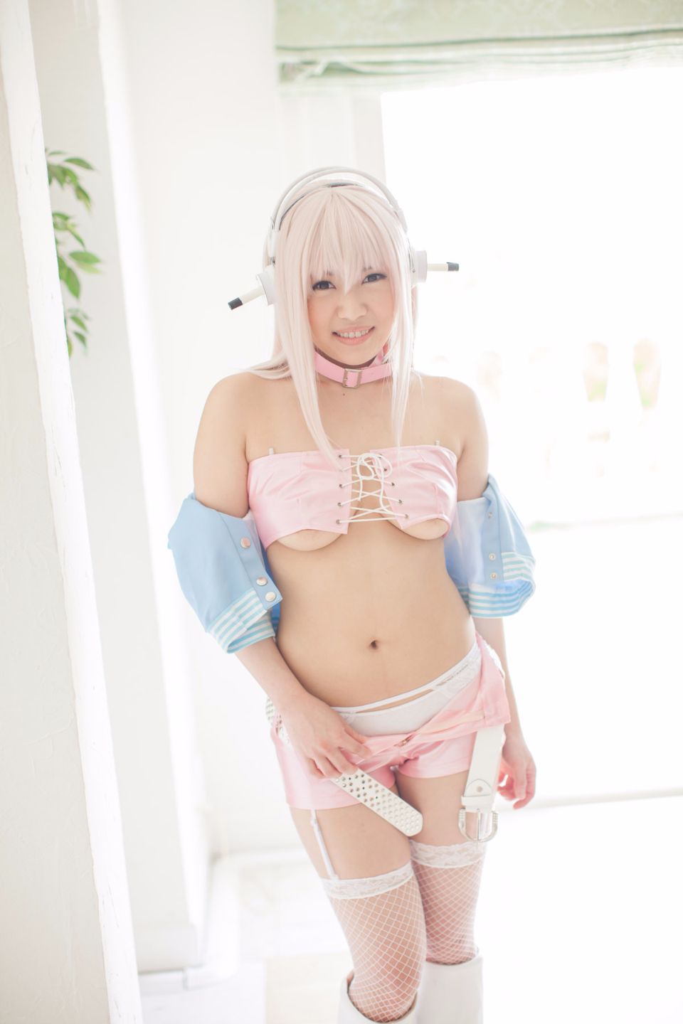 Soni Pie Bondage Ver