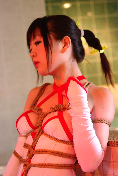 [Tuyết, Mặt trăng và Vẻ đẹp] Thực hành vẻ đẹp và xấu xí