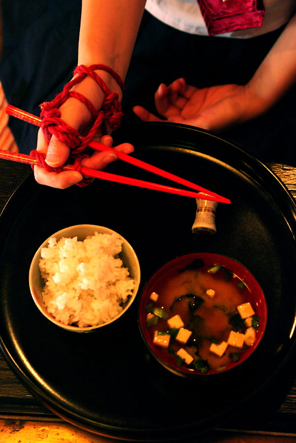 [Tuyết, Mặt trăng và Vẻ đẹp] Thực hành vẻ đẹp và xấu xí