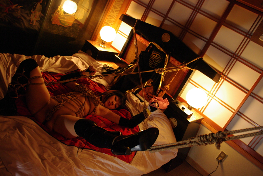 [Tuyết, Mặt trăng và Vẻ đẹp] Thực hành vẻ đẹp và xấu xí