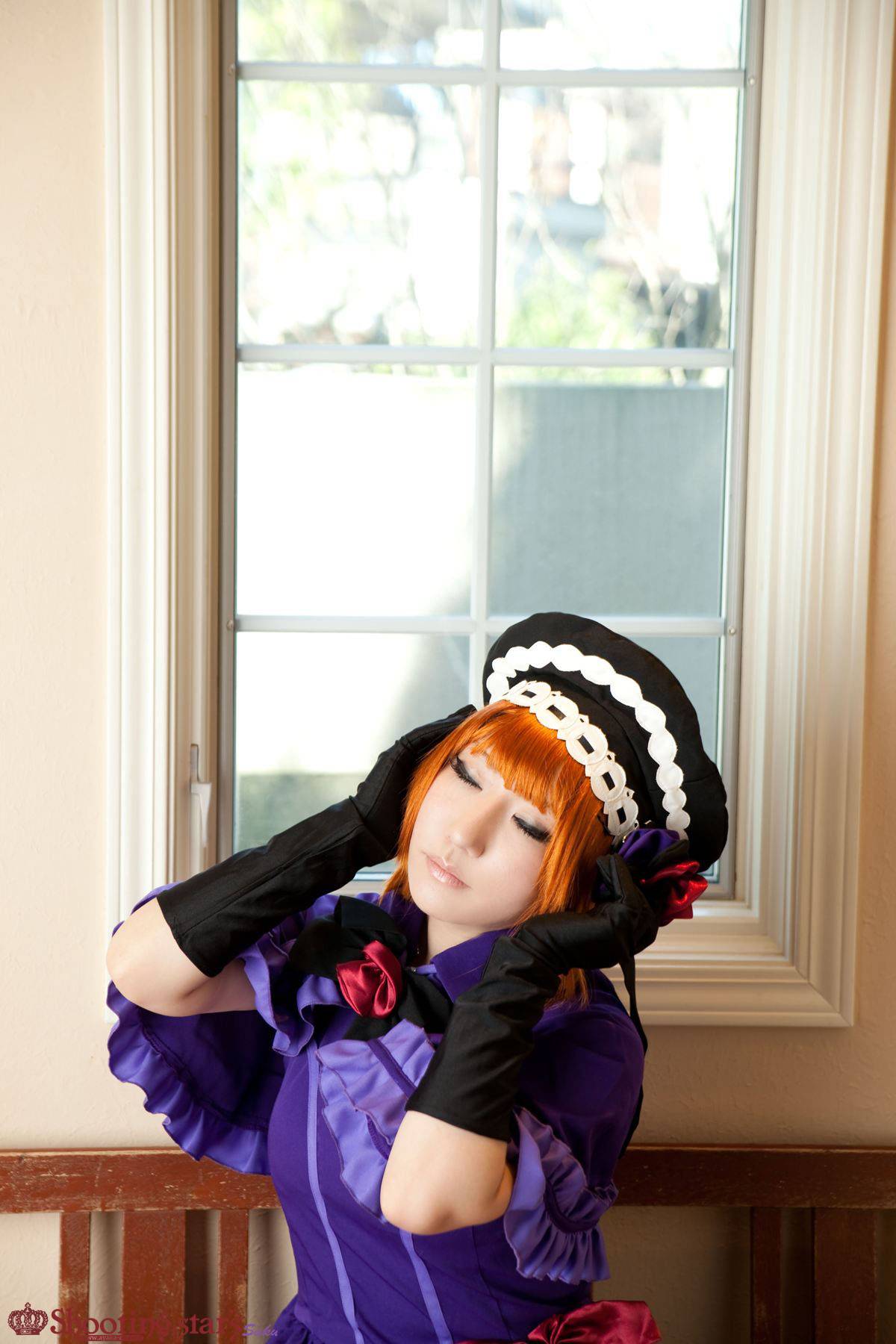 "Khi tinh thể mèo" Eve Beadoliche sống C o s p l a y