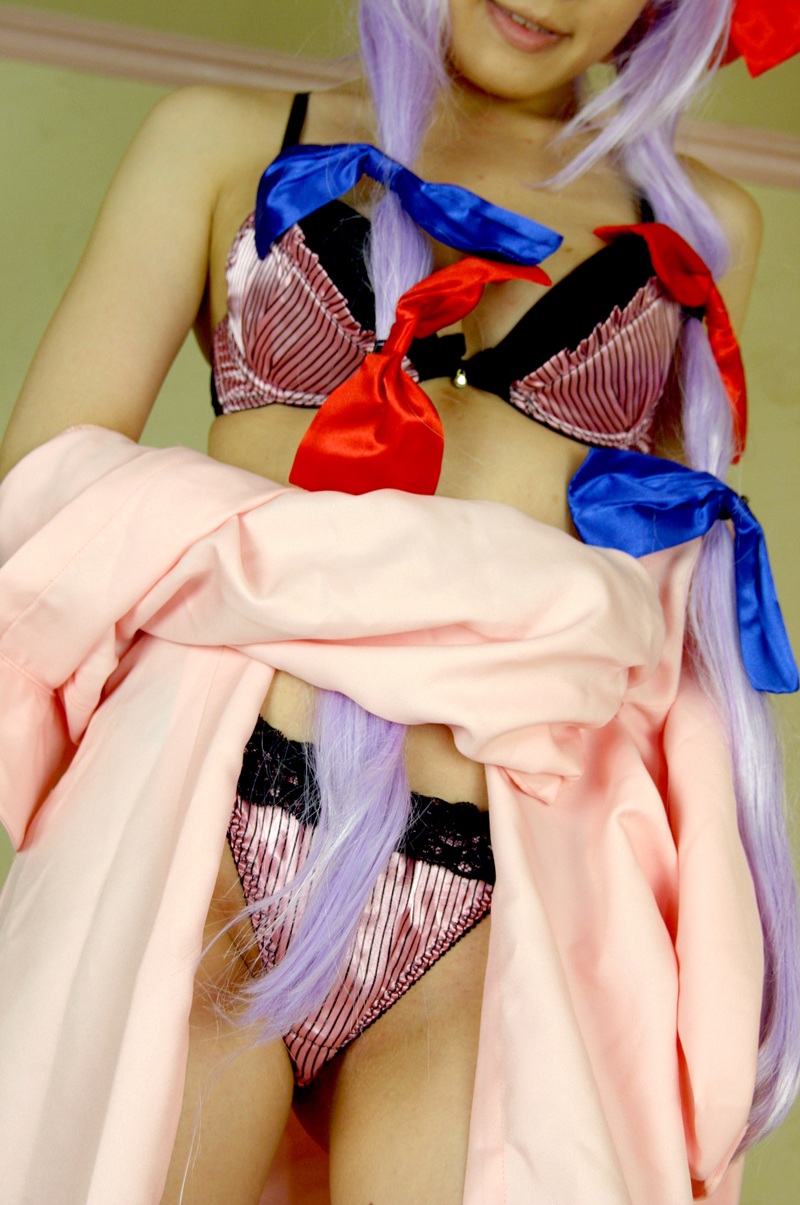 [Errang] Arai Yomi Cosplay Photo Book Vol.2