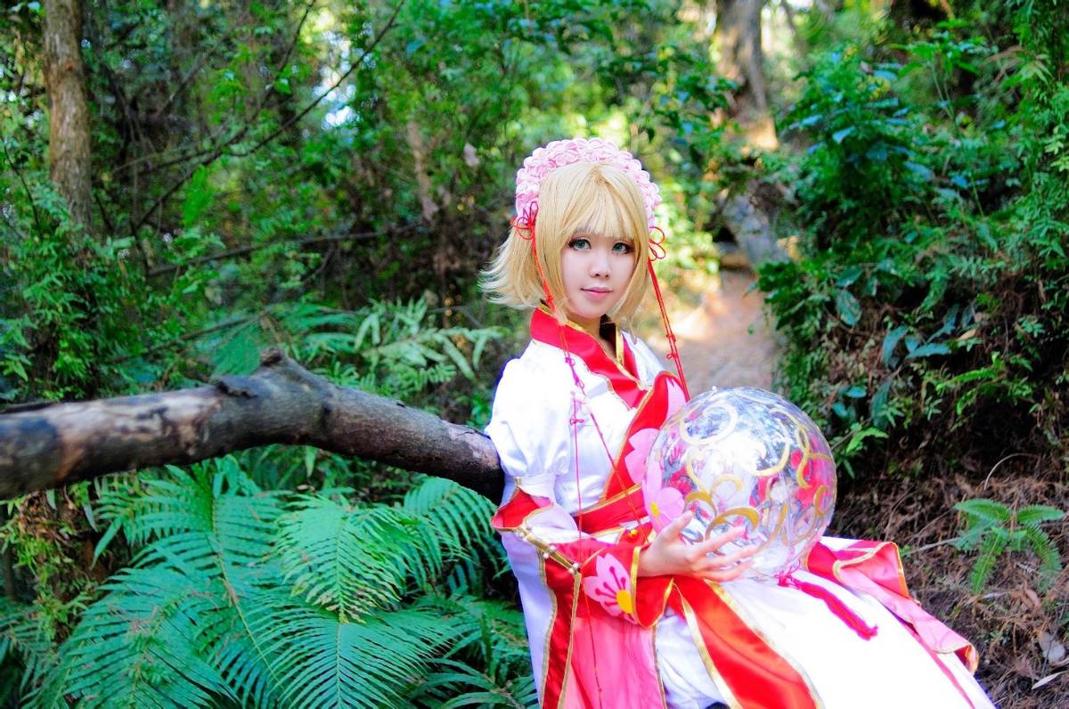 "Cánh · Chronics" Công chúa Sakura c o s p l a y